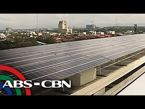 SM North EDSA, solar powered na