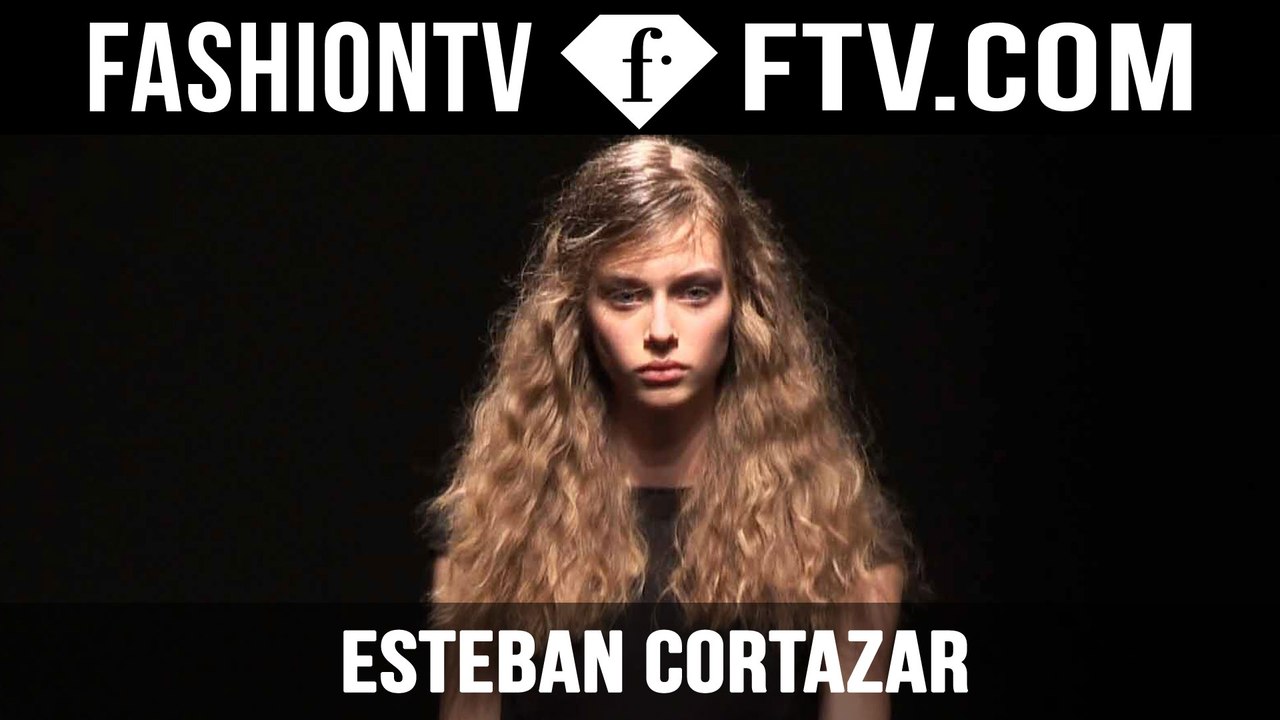 Esteban Cortazar Fall/Winter 2015 First Look | Paris Fashion Week PFW | FashionTV