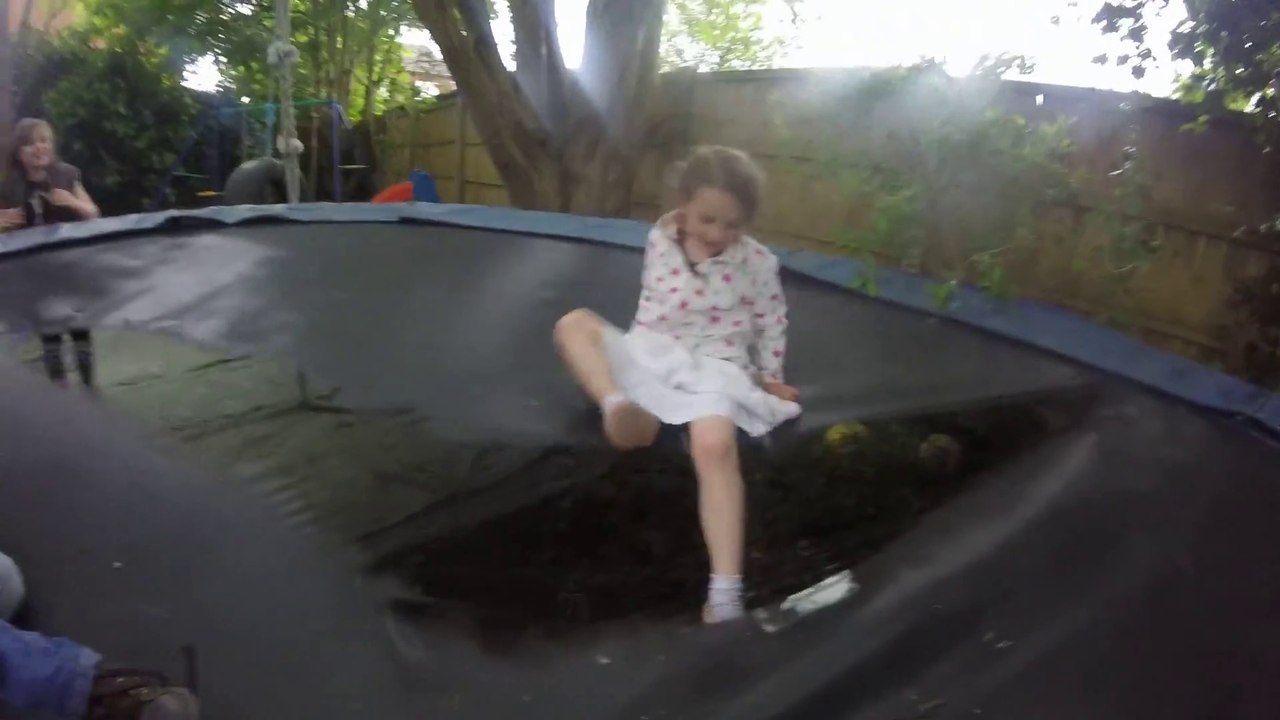 RIP pauvre Trampoline - FAIL