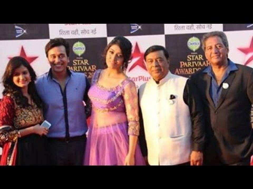 Yeh Hai Mohabbatein Team | Star Parivaar Awards 2015