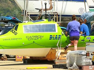 Американка переплывет океан на лодке с веслом