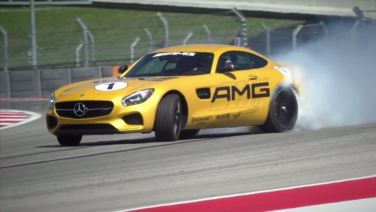 Quand la Mercedes AMG GT S s'offre une séance de drift à la sauce US