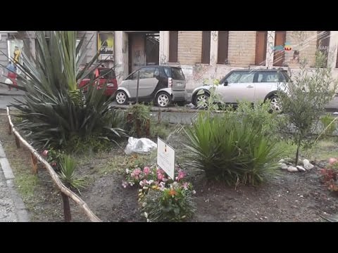 Napoli - Adotta una strada , il Comune apre ai cittadini (07.10.14)