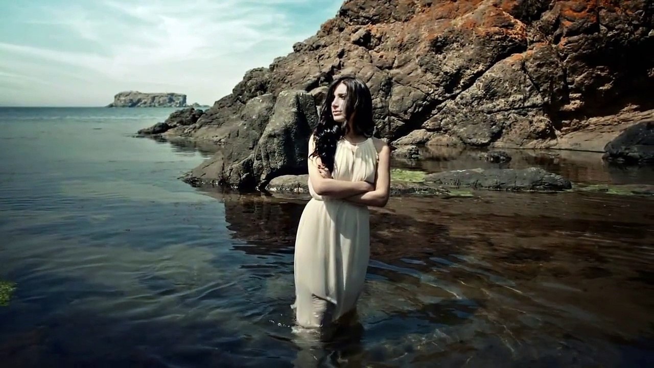 İrem Derici Kalbimin Tek Sahibine