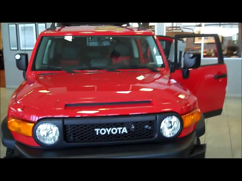 Brief Overview of the 2012 FJ Cruiser Special Edition - Puente Hills Toyota & Scion