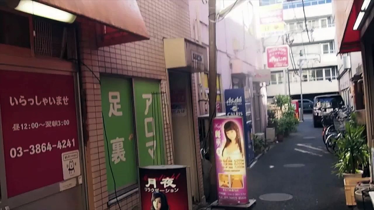 女子高生にお尻枕　ＪＫリフレを摘発