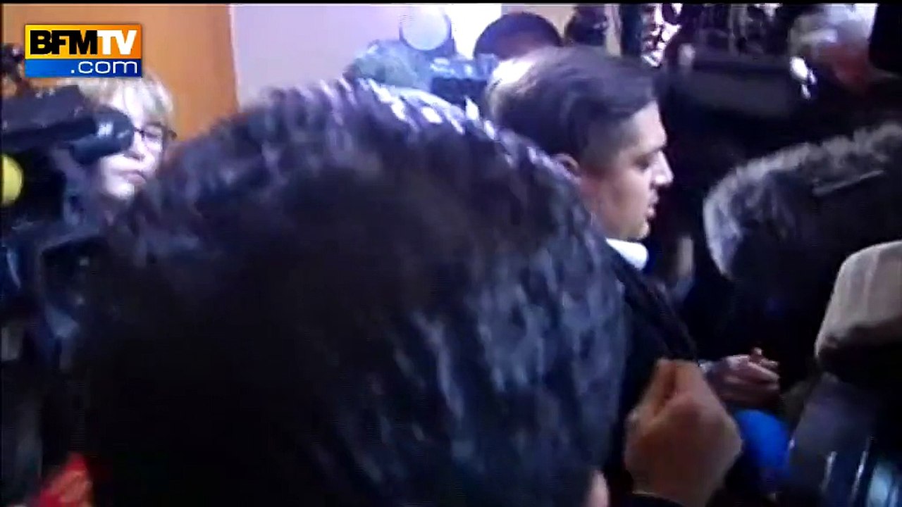 Drame de Clichy-sous-Bois: "Les policiers sont intouchables", estime le frère de Zyed