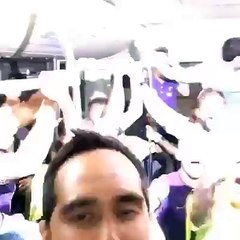 Barca player celebrating the La Liga Title