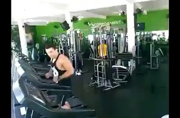 VID-20150517-WA0002.mp4