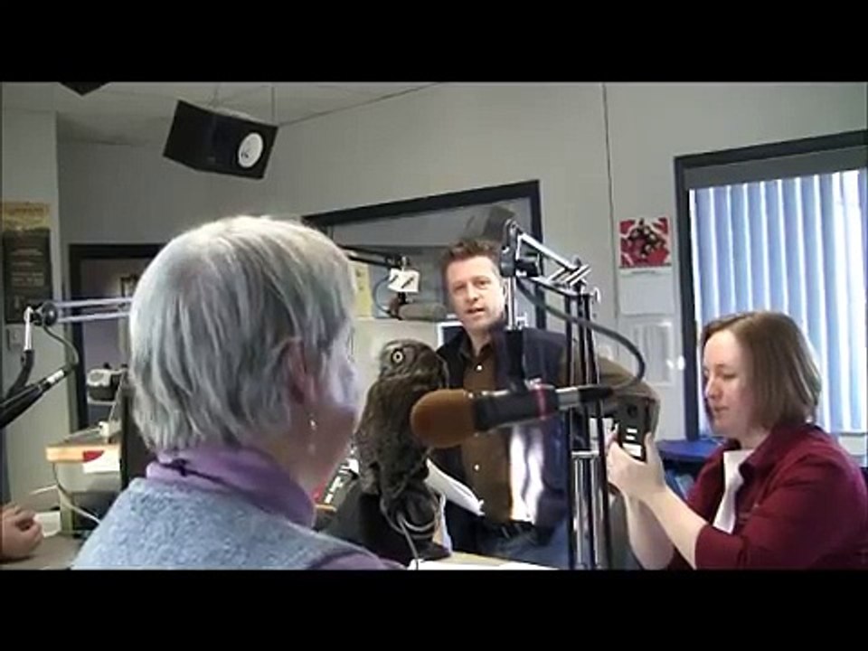 97.3 FM Eagle Radio Station visit