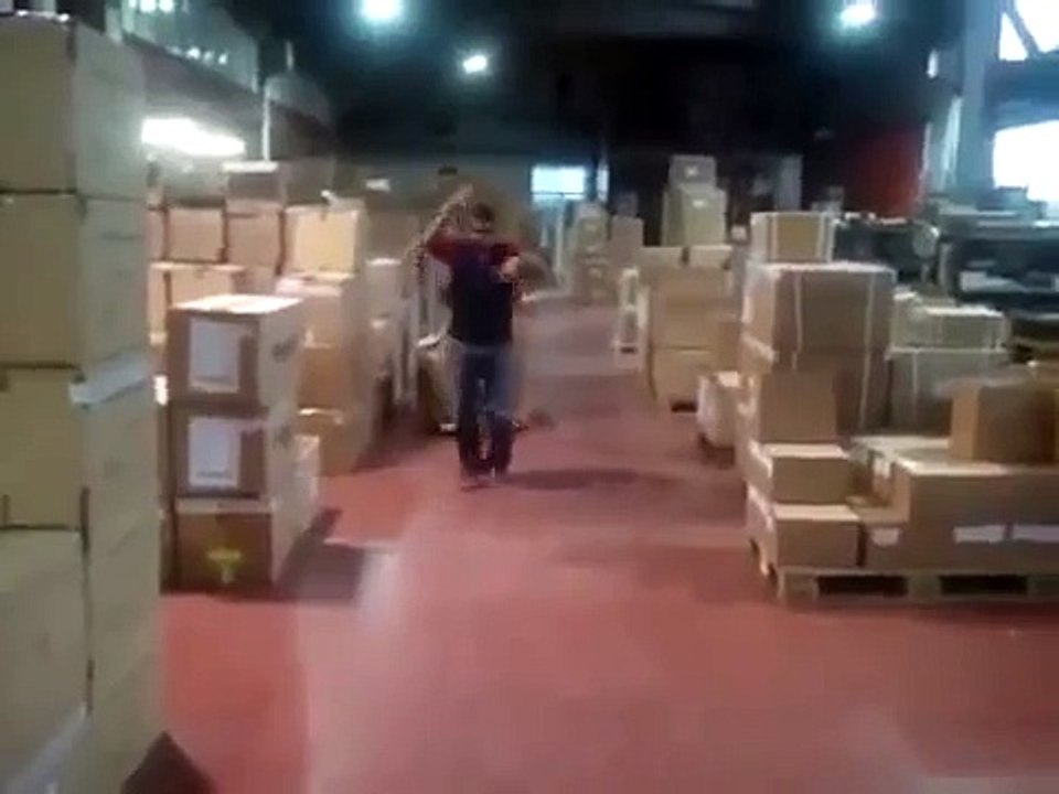 Gangnam Style Max-Jude