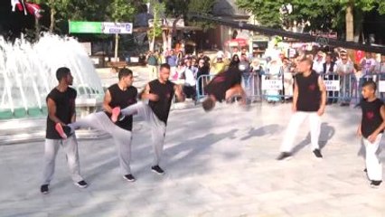 Kudüs Parkur Grubu Eyüp'te Gösteri Yaptı