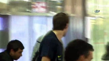 F.Bahçe Ülker yurda döndü