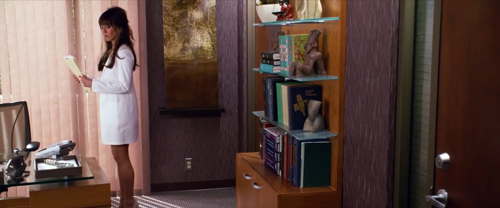 KILL THE BOSS - Featurettes JENNIFER ANISTON