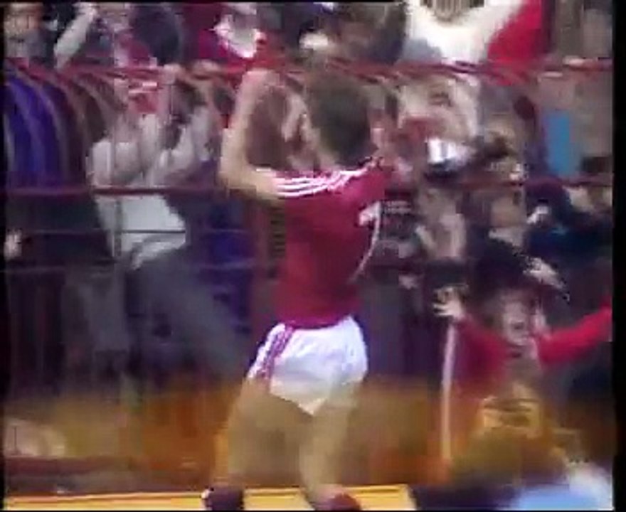 Bryan Robson compilation
