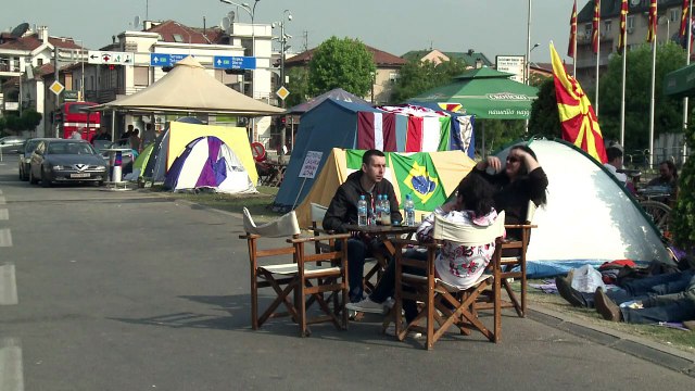 Protesters continue calls for Macedonian PM to resign