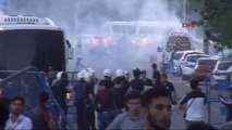 Diyarbakır - Yeni Diyarbakırspor Maçında Binlerce Taraftar Sahaya İndi Maç Yarıda Kaldı - 2
