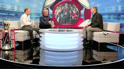 Soccer manager kicks bottle, gets sent off. Scottish man narrates the incident