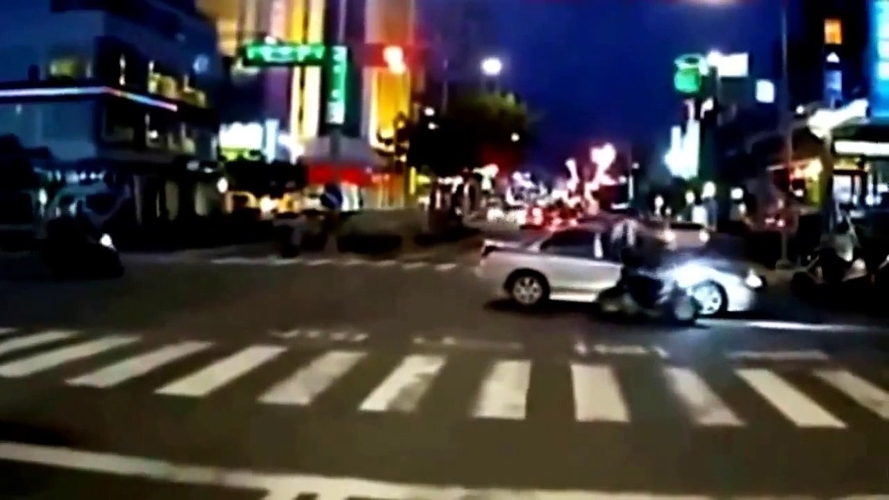 Synthesis of car accidents on the road Part 2 2015