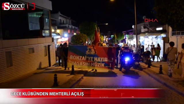 Gece kulübünden mehterli açılış