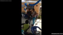 UN PAR DE CANTANTES INTERPRETAN A DUO UNA CANCION CON MUCHO SENTIMIENTO EN UNA FIESTA MEXICO MAYO 2015