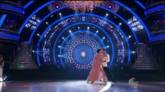 Rumer Willis & Valentin Chmerkovskiy - Foxtrot - Finale
