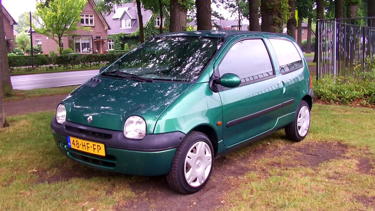 Video review Renault Twingo 1.2 Quickshift Automaat Expression, 2001, 48-HF-FP