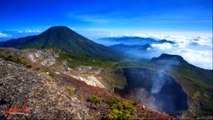 mountain scenery | puncak gunung