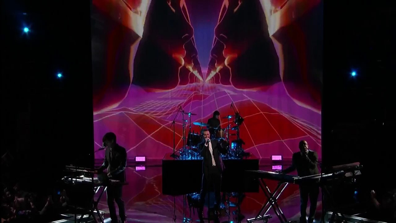 Maroon 5 - This Summer's Gonna Hurt (The Voice 2015)