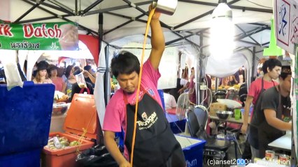 Acrobatic Tea Tarik Preparation, Seen in Bangkok, Thailand. Street Food