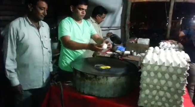 L’œuf surprise chez un vendeur ambulant