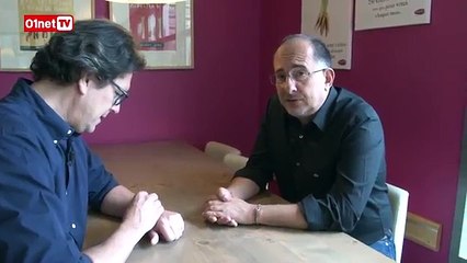 Consulter souvent sa montre connectée est-il impoli