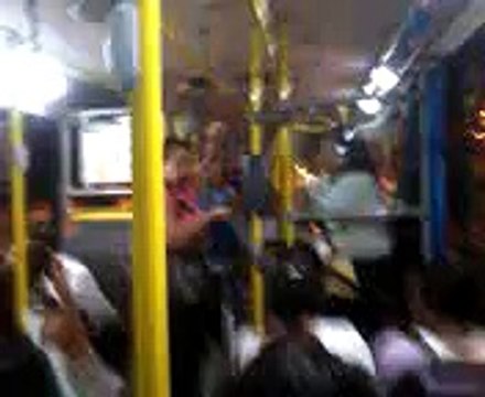 [BUS] Comil Svelto 6X2 OF-1721 Euro V Cantando Turbina (Caxangá 304) PT.1