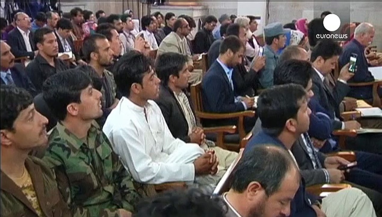 Nach lynchmord an afghanin: haft für untätige polizisten