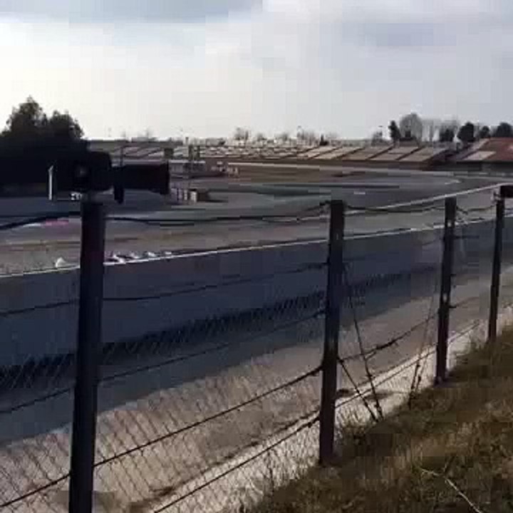 F1 2015 Barcelona Test Day 4 Sebastian Vettel Last Corner Engine Sound