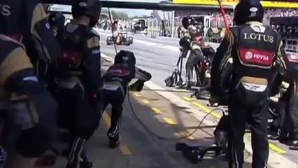 F1 2015 Spain Barcelona Romain Grosjean Pit Stop Accident