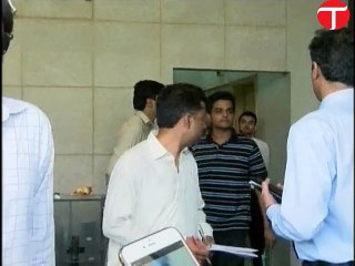 FIA arrives at Axact offices in Karachi