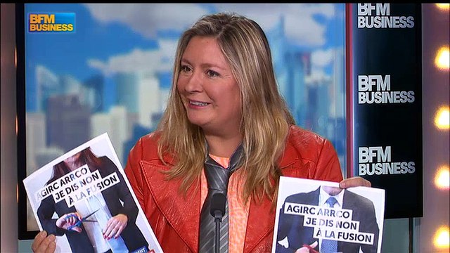 Carole Couvert (CFE-CGC) déchire sa cravate