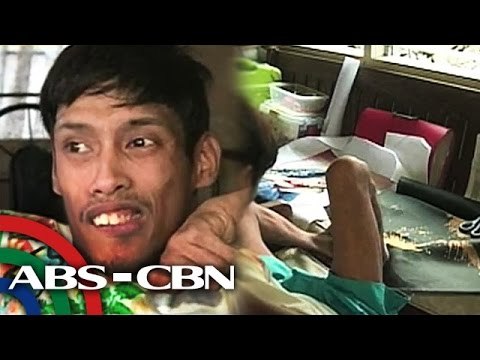 Lalaking may kapansanan, may cross-stitch para kay Pope Francis