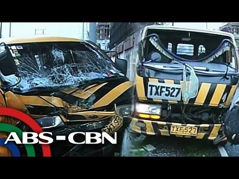 9 estudyante, sugatan sa banggaan ng 2 school service