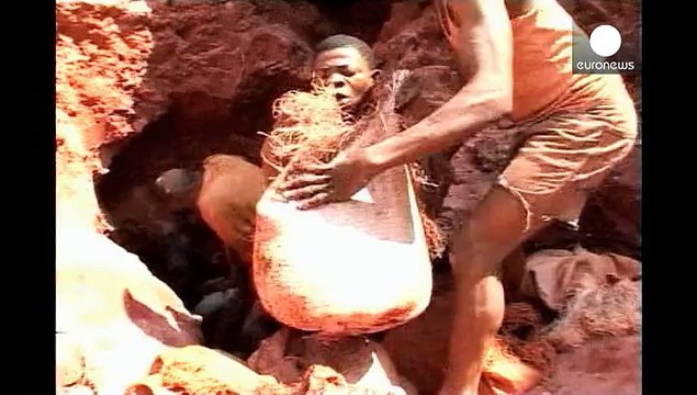 Евродепутаты спорят о конфликтных минералах