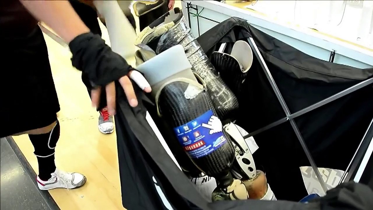 Des soldats victimes de mines gagnent un tournoi de volley assis