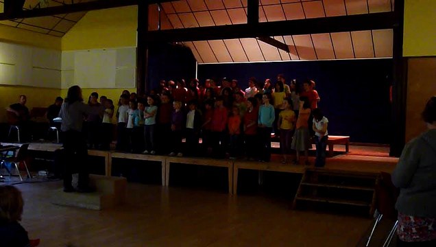 Spectacle de fin d'année 2010 (5)