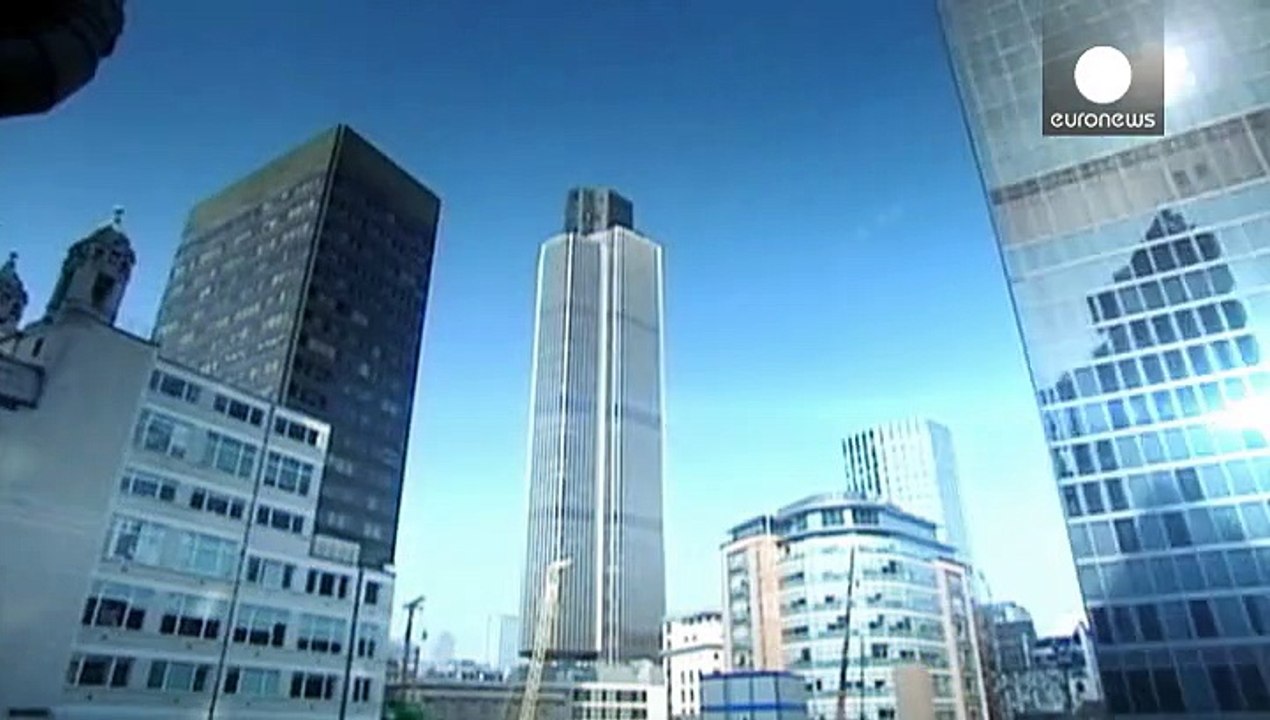 Η Deutsche Bank εξετάζει "Brexit"