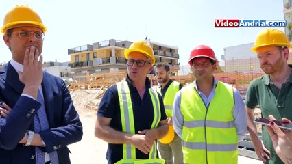 Скачать видео: Visita nel cantiere della Stazione 