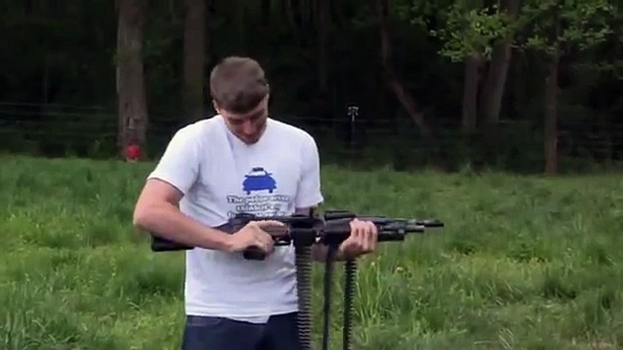 عندما يكون السلاح صنع في روسيا (2) Weapon-making in Russia