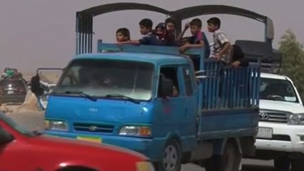 Thousands Fleeing ISIS Are Stranded Without Food Or Water
