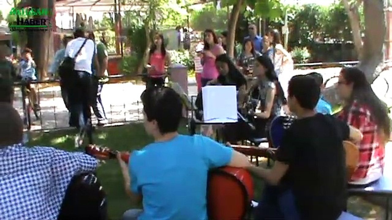 Akhisar Gençlik Merkezinden, Gençlik Konseri