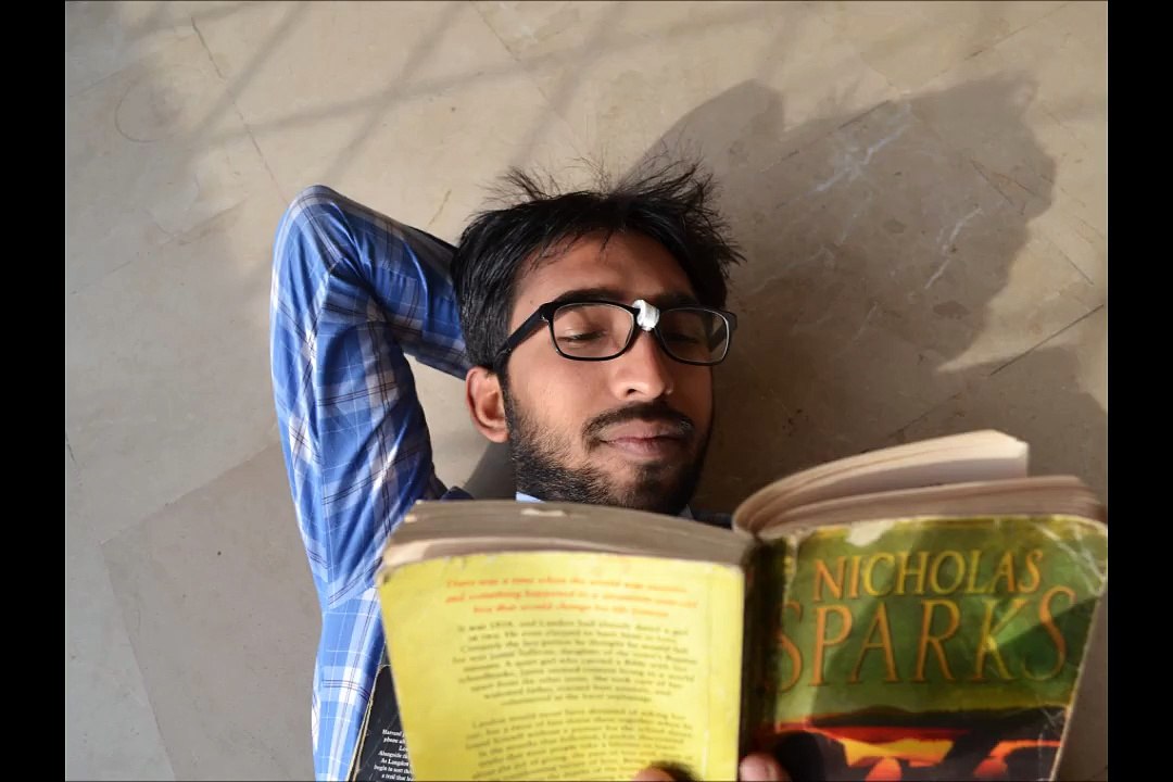Khujlee Vines - When you get a new DSLR, your friends be like;