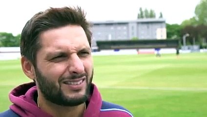 Fan to Afridi -Who is the most Difficult Bowler you have Faced - Watch Afridi's Response